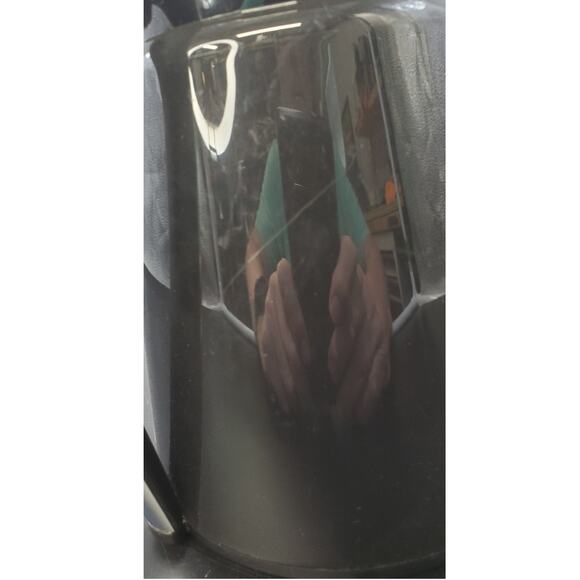 Keurig 2.0 Thermal Coffee Pot, Carafe Black and Silver, 4 Cup 32 oz, Replacement - Picture 3 of 9